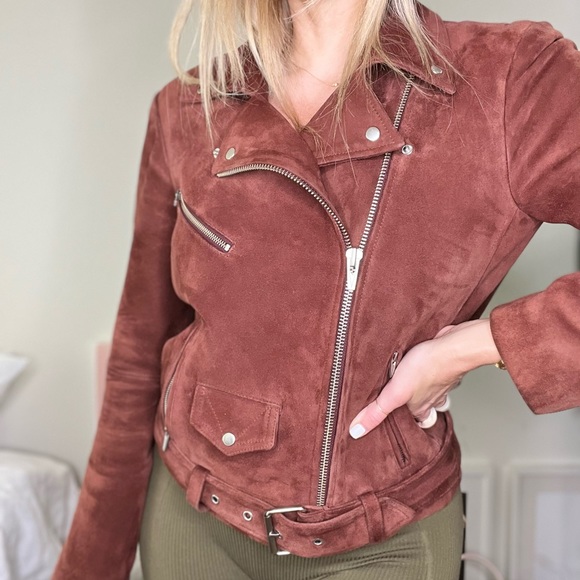 Veda motorcycle jacket - Picture 3 of 7